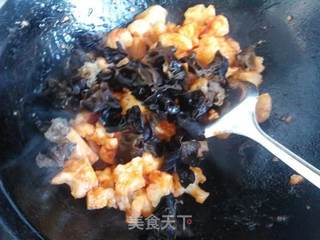 【亨氏茄汁主义】番茄酱炒黑木耳菜花的做法步骤:12