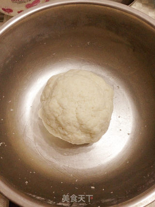 蛋白不浪费----蛋白椰蓉球的做法步骤:5