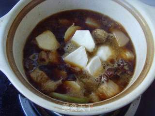 粉糯浓香---茨菰烧肉的做法步骤：6