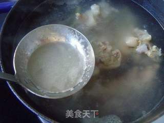 清爽弹滑---蹄花冻的做法步骤:4
