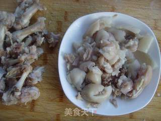 清爽弹滑---蹄花冻的做法步骤:6