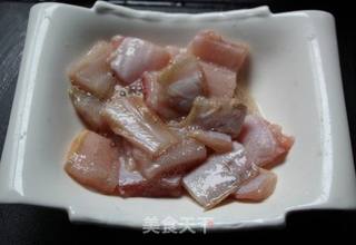 糖醋咕噜鱼的做法步骤:2