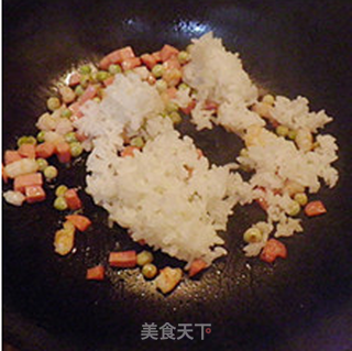 【亨氏茄汁主义】----蛋包饭的做法步骤:4