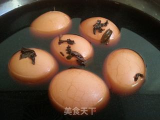 茶叶蛋 - 早餐系列的做法步骤：2