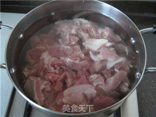 青萝卜炖羊肉的做法步骤:2