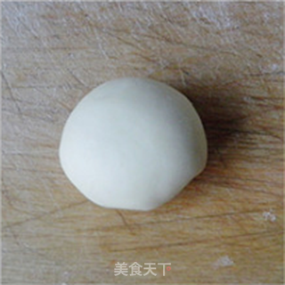 【小猪豆沙包】-----为小侄子做的一款面点的做法步骤:7