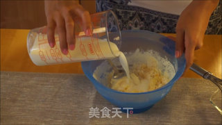 鸡蛋培根可丽饼的做法步骤:2