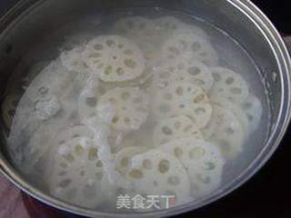 橙汁藕片的做法步骤:2