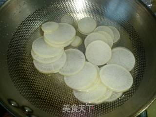 牛肉原汤蒸象牙萝卜的做法步骤：4