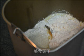 15小时冷藏版免揉至起膜的【果酱手撕面包】的做法步骤:4