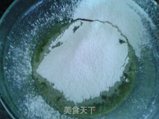 翠绿色的心情——抹茶蛋糕卷的做法步骤：2