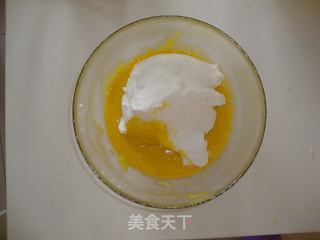 8寸橙香戚风蛋糕——橙子飘香的做法步骤：11