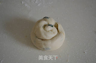 还原弄堂口的民间美味---葱油饼的做法步骤:8