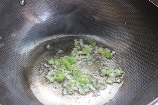 只因为妳喜欢——双豆炒饭的做法步骤:5
