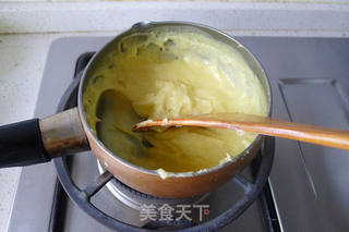 蛋奶沙司酱泡芙的做法步骤:6