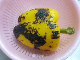西餐前菜-橄榄油渍彩椒的做法步骤:2