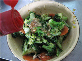 清肠小凉菜--蚝油凉拌西兰花的做法步骤:11