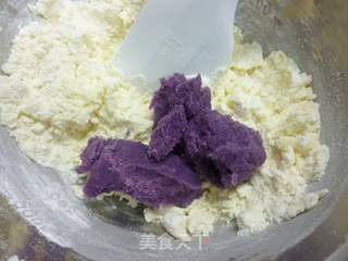 无添加健康的紫薯饼干的做法步骤:2