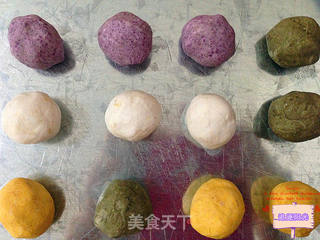 五彩汤圆(雨花石汤圆)的做法步骤:2