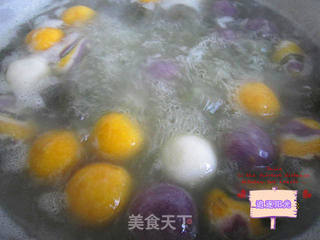 五彩汤圆(雨花石汤圆)的做法步骤:10
