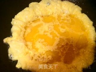 青椒炒鸡蛋的做法步骤:3