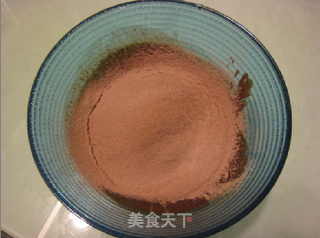 巧克力熔岩蛋糕的做法步骤:7