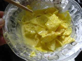 甜蜜传统菜---拔丝鸡蛋的做法步骤：7