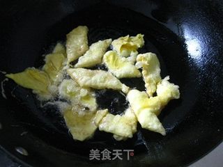 甜蜜传统菜---拔丝鸡蛋的做法步骤：9