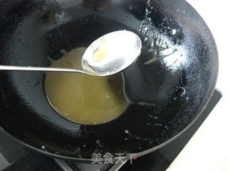 甜蜜传统菜---拔丝鸡蛋的做法步骤:12