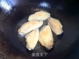 红烧鸡翅的做法步骤:4
