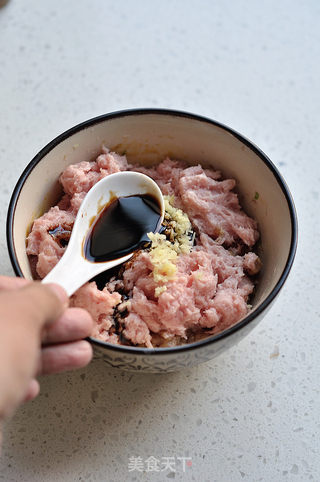 葱肉馅饼的做法步骤:4