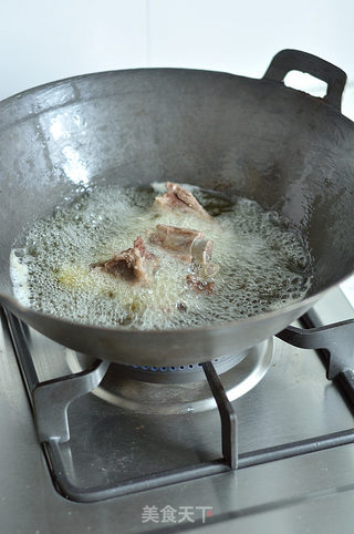 糖醋排骨的做法步骤:8