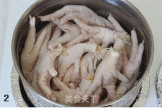 无骨鸡爪的做法步骤:2