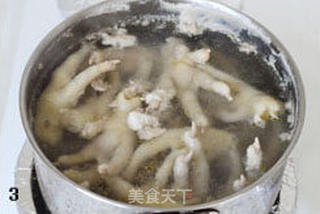无骨鸡爪的做法步骤:3
