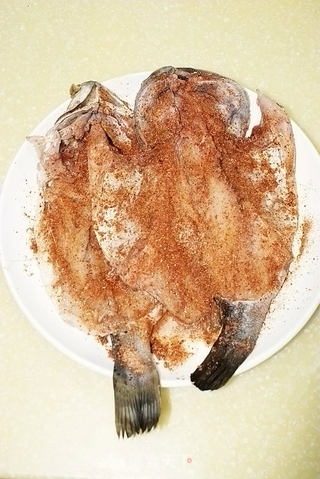 豆豉蒸腊鱼(附:用深海鱼腌制腊鱼的方法)的做法步骤:4
