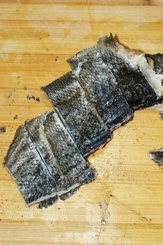 豆豉蒸腊鱼(附:用深海鱼腌制腊鱼的方法)的做法步骤:7