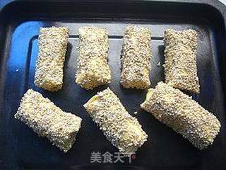 芝麻香蕉卷的做法步骤:6