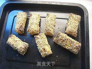 芝麻香蕉卷的做法步骤:7