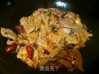 泡椒猪肝的做法步骤:7