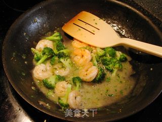 虾仁西兰花的做法步骤:9