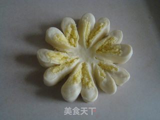 椰蓉菊花面包的做法步骤：13