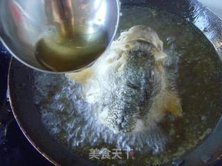 酸甜鲜香---松鼠鱼的做法步骤:10