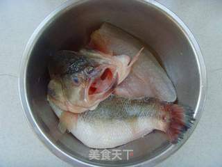 酸甜鲜香---松鼠鱼的做法步骤:4