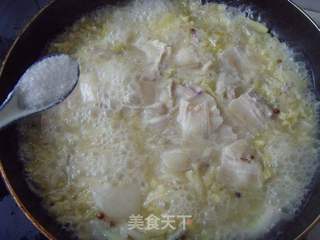 酸爽开胃---酸菜汆白肉的做法步骤:8