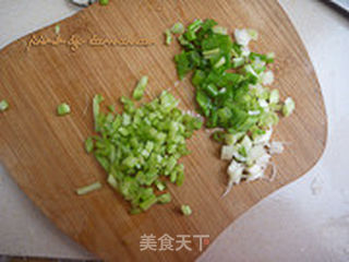 蒜蓉辣椒酱炒花菜的做法步骤:3