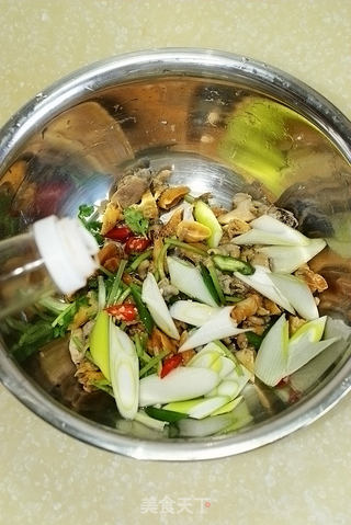 凉拌鲍螺肉的做法步骤:5