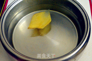 笋焖五花肉的做法步骤:3