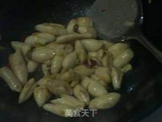 西兰花炒杏鲍菇仔的做法步骤:6