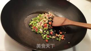豉椒炒青口的做法步骤:4