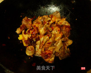 皮带面大盘鸡的做法步骤:7